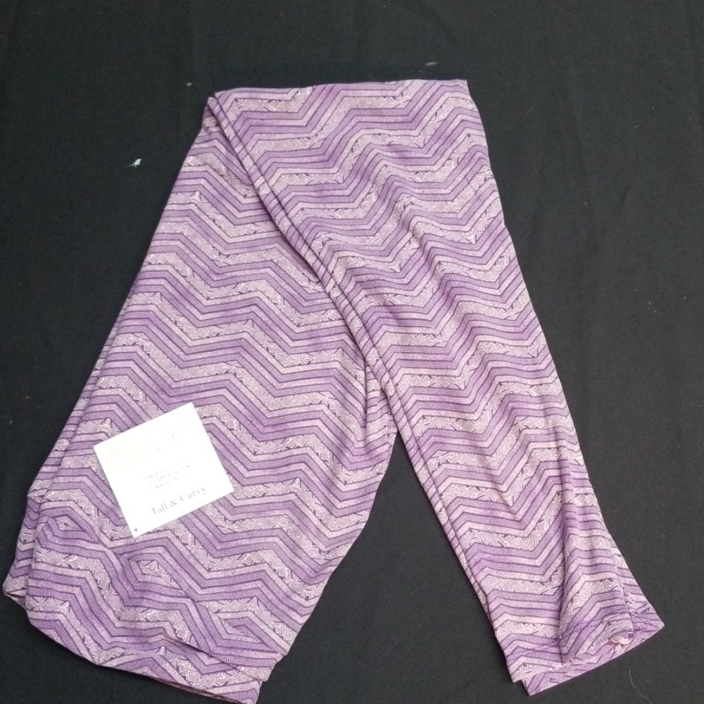Lavendar Lularoe TC leggings NWT